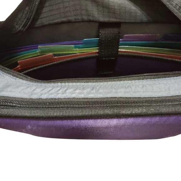 Case it Purple Gray 3 Ring Zipper Binder with Expanding File Organizer Pockets - Picture 4 of 11